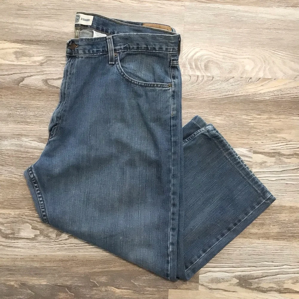 Signature Levi Strauss Cotton Straight Leg Medium Rinse Jeans 42x30